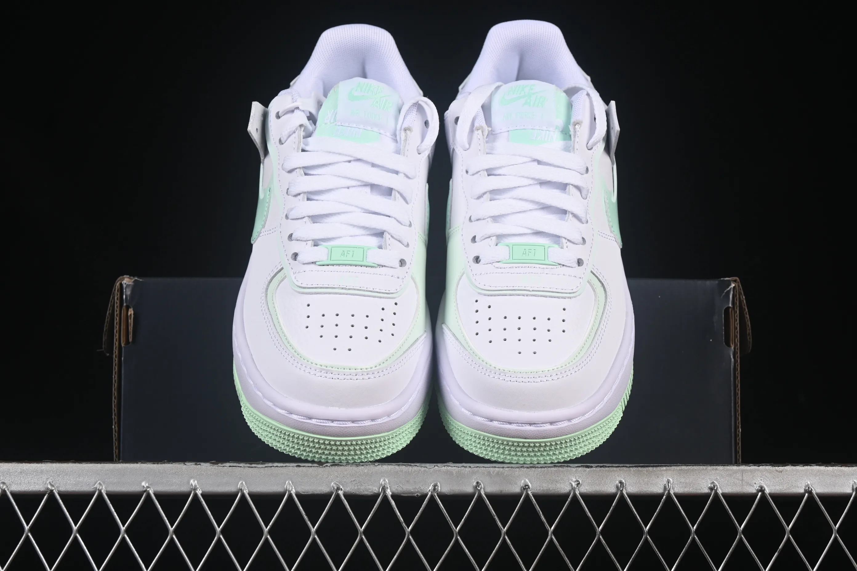 All Categories Nk Air Force 1 Air Force Series Nk Air Force 1 Shadow Air Force Lightweight Increase Nk Air Force 1 Shadow Air Force One Lightweight Increase Low-top Versatile Sneakers FZ3773-100